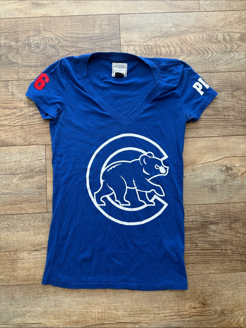 PINK Victoria's Secret Royal Blue Chicago Cubs Crewneck Tee sz S